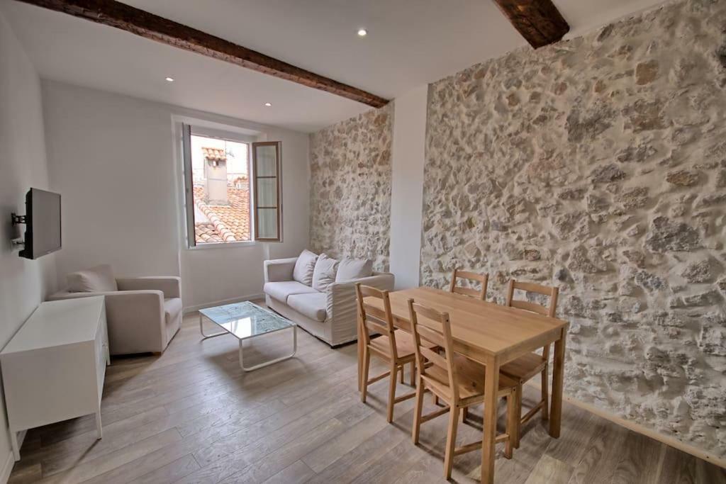 202-Appartement Renove Vieil Αντίμπ Εξωτερικό φωτογραφία